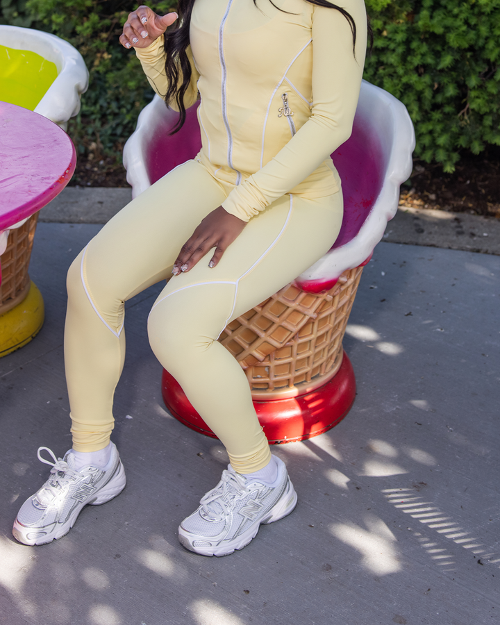 AQ Pastel Yellow Leggings